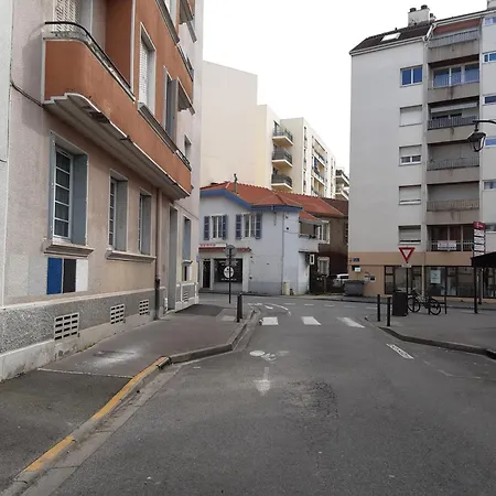 Apartamento T3 78 M2 Parking, Centre Pau