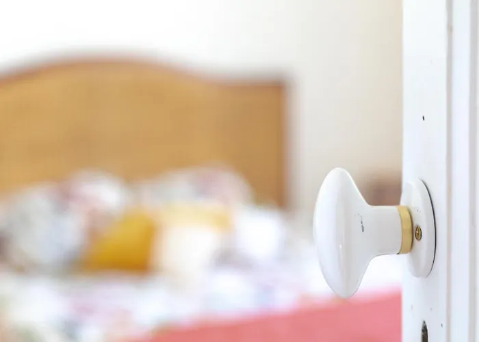 T3 78 M2 Parking, Centre *