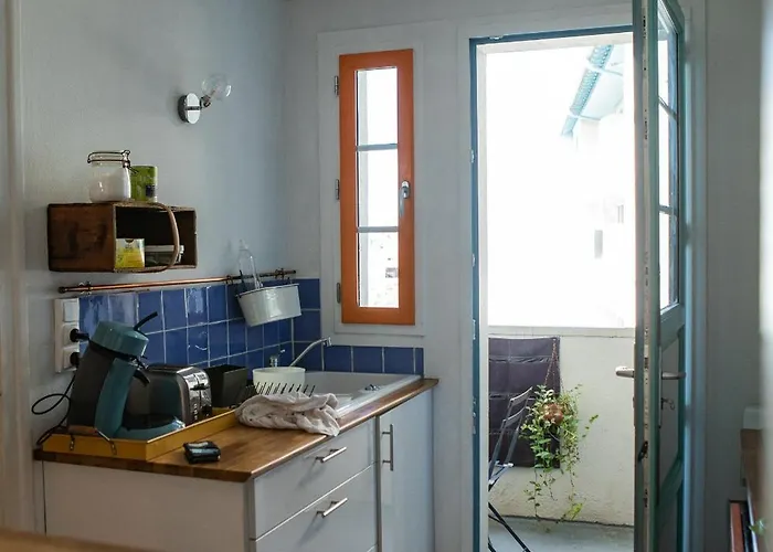 T3 78 M2 Parking, Centre Apartman